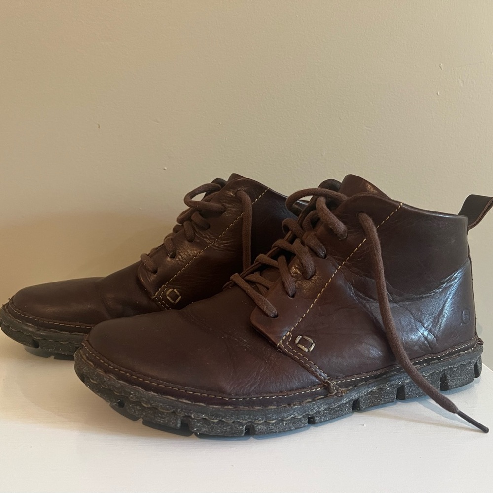 Born Leather Chukka Boot Dressy Casual Comfort